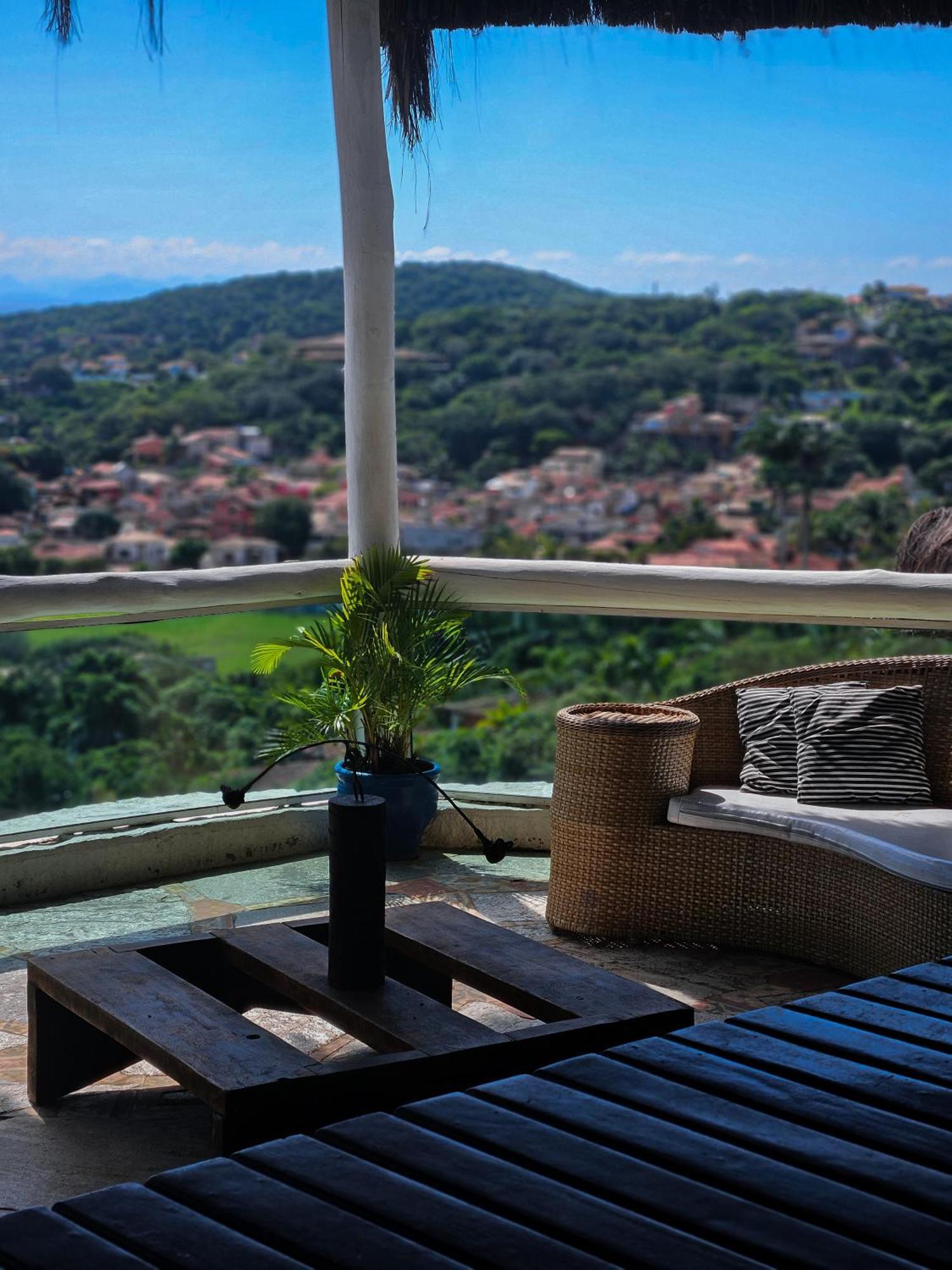 Bella Vista Ocean View Hotel Armacao dos Buzios Exterior photo View of the town from the balcony of a house